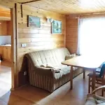 3 Bedroom Cozy In Копалино
