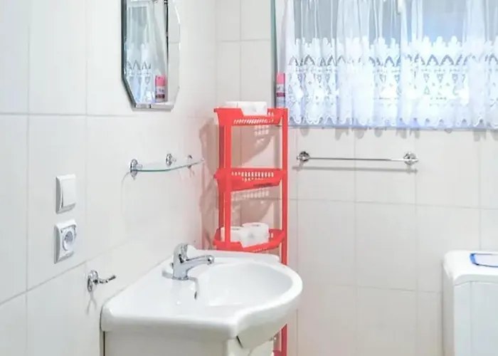 3 Bedroom Cozy In * Kopalino